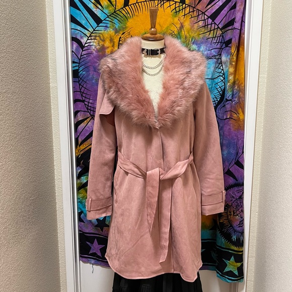 π Lovely fur suede coat - Picture 2 of 11